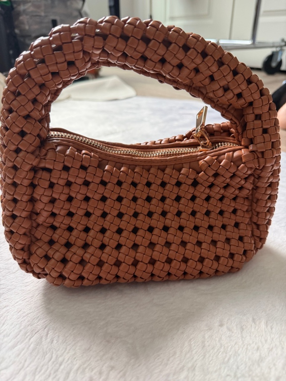 Antik Kraft Woven Mini Bag in Cognac - Picture 3 of 3